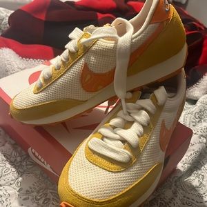 Nike DBreak Tennis Shoes
